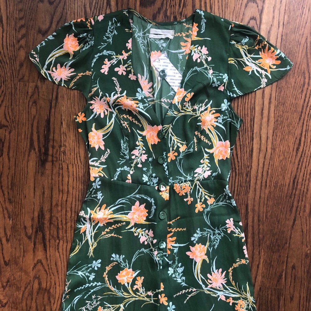 COPY - Urban Outfitters Matilda Floral Jumpsuit sz. M